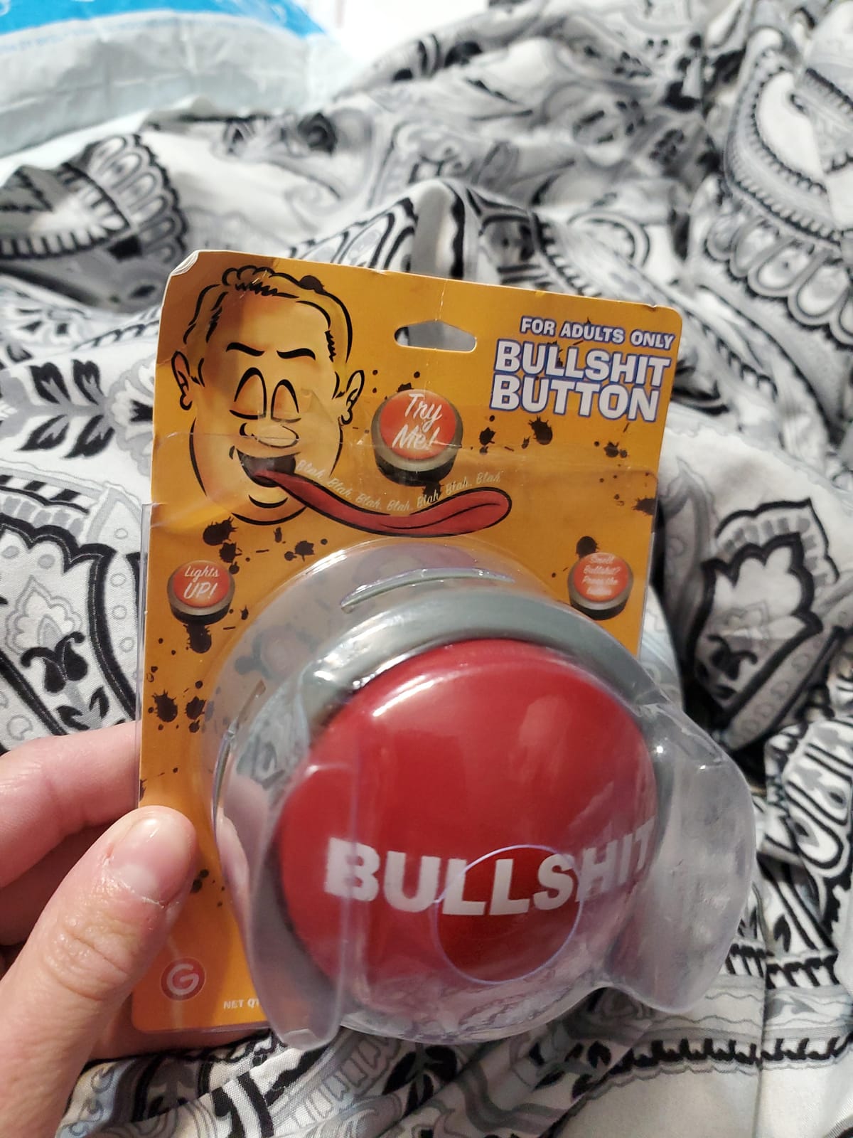 Bullshit Button - The Official Hilarious BS Button with Sound Effects & Flashing Light - Perfect Gag Gift for Friends, Family, and Co-workers - Batteries Included customer photo 1