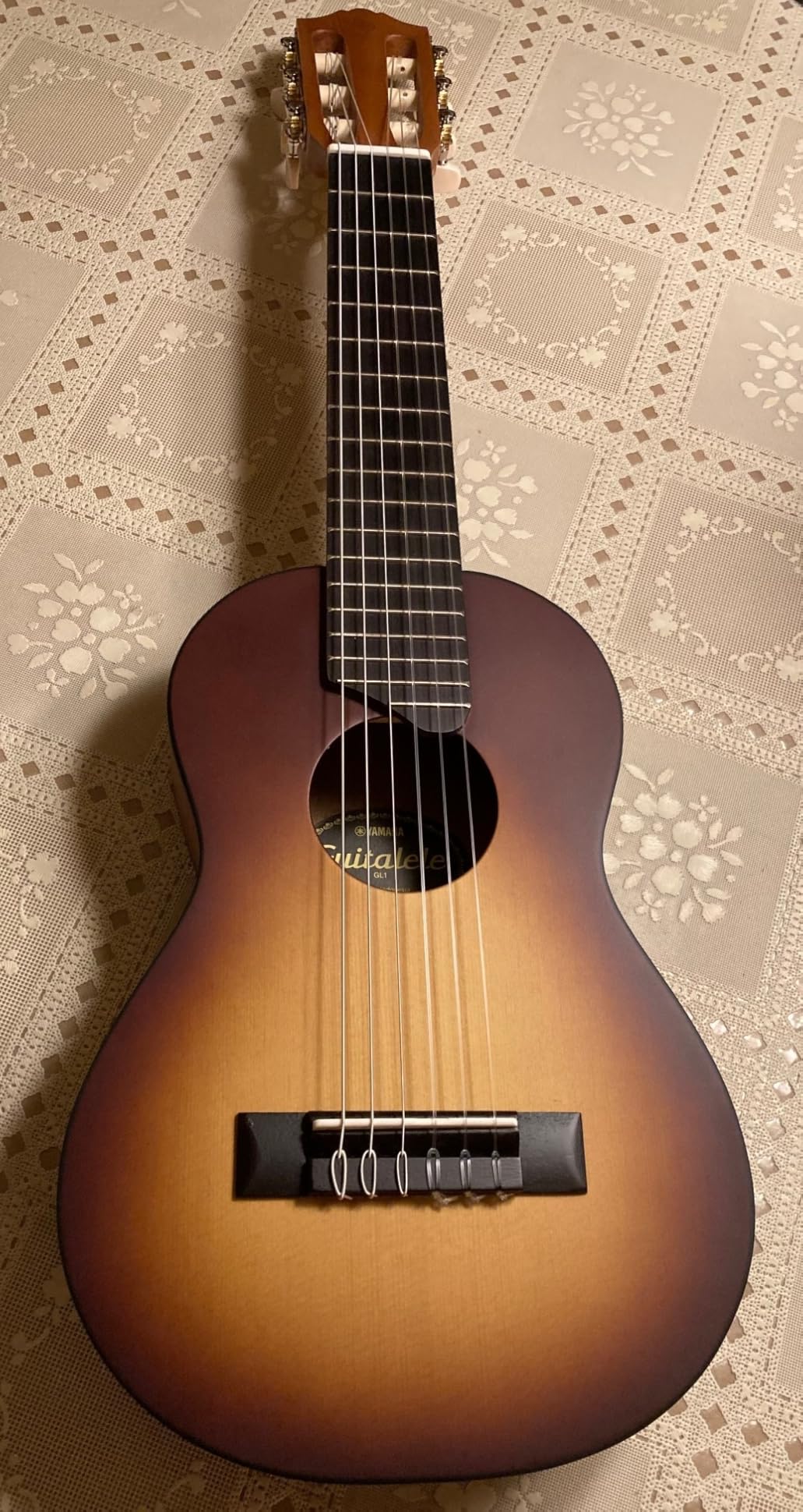 Yamaha GL1 Guitalele, Natural, Baritone customer photo 2