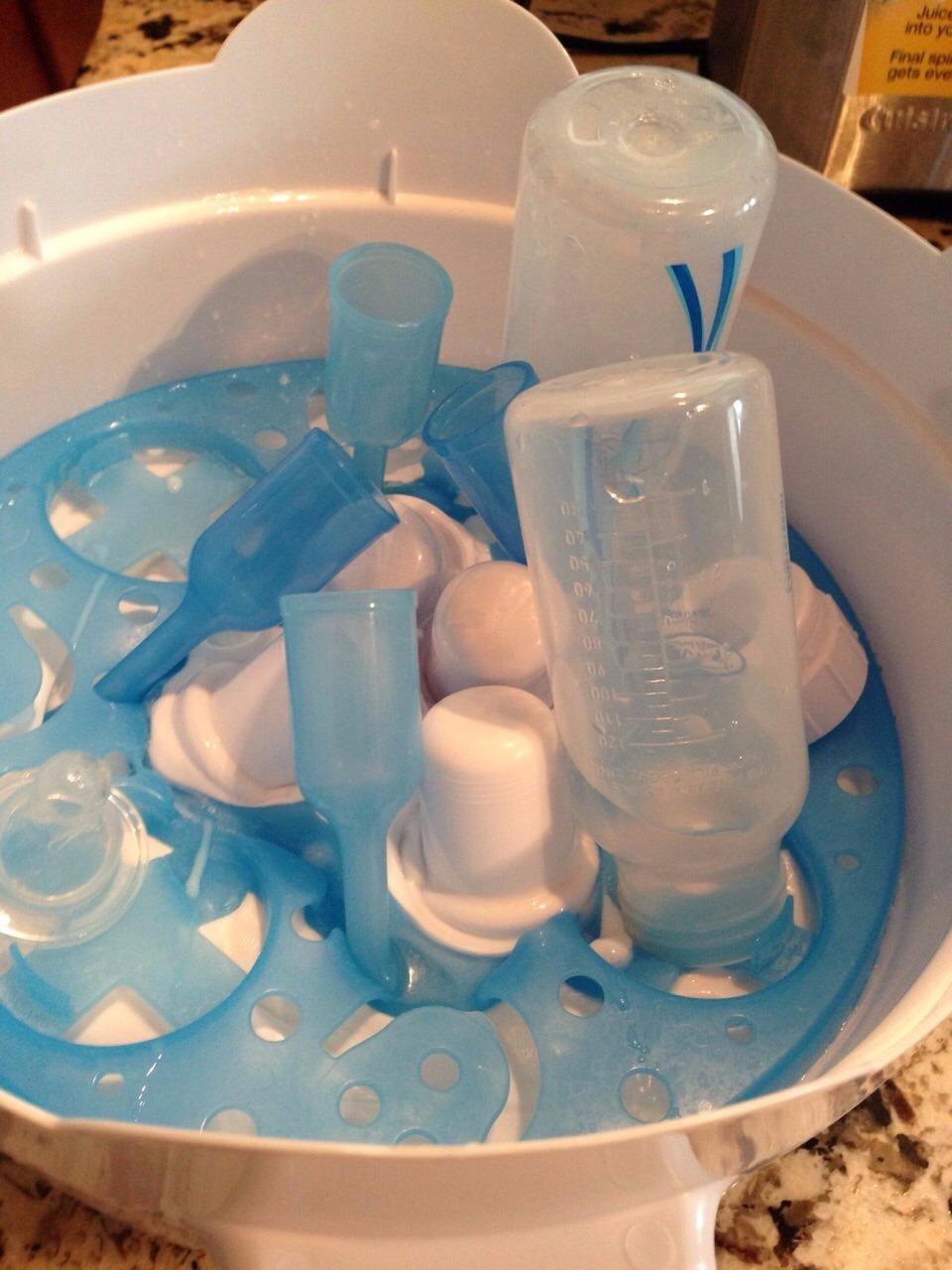 Dr. Brown's Microwave Steam Sterilizer for Baby Bottles and Essentials customer photo 2