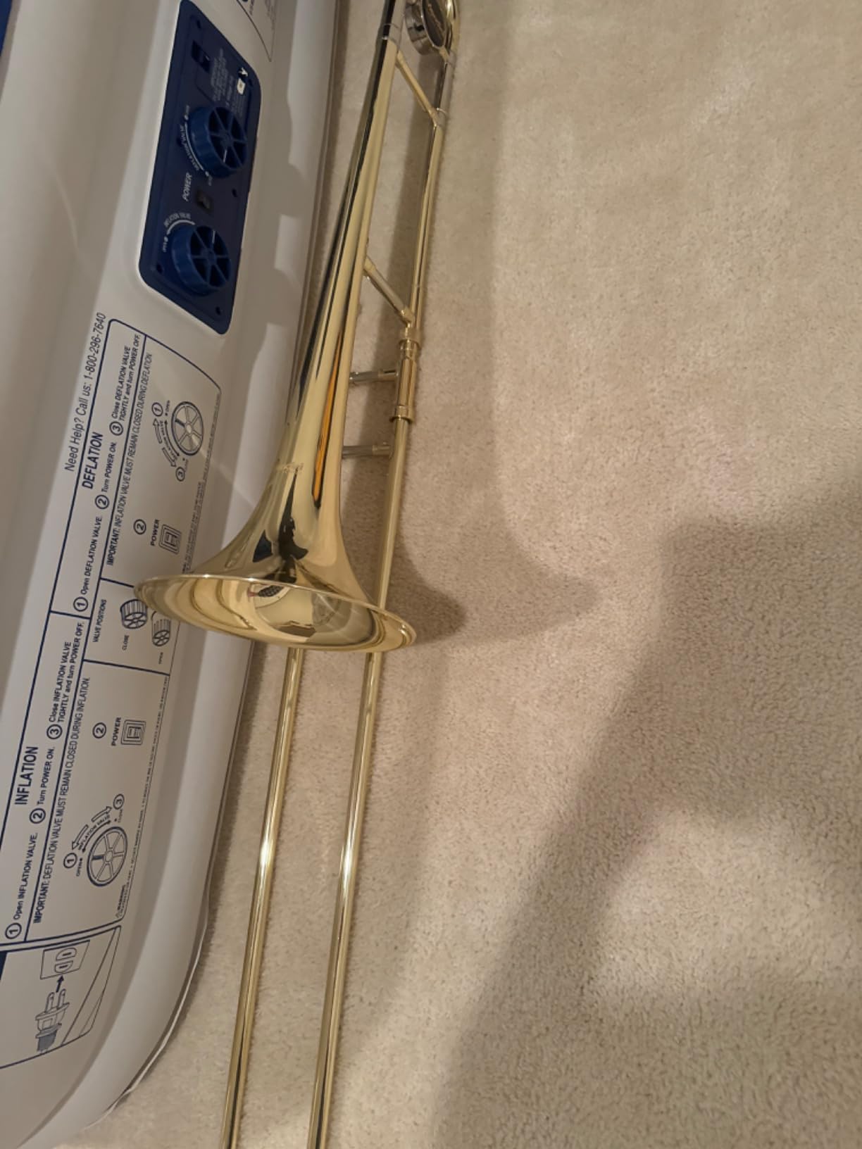 Mendini by Cecilio Bb Tenor Slide Trombone for Beginners - B Flat Brass Plated Trombone Instrument with Tuner, Music Book, Hard Case, Mouthpiece, Cleaning Kit & Gloves (Gold) customer photo 1