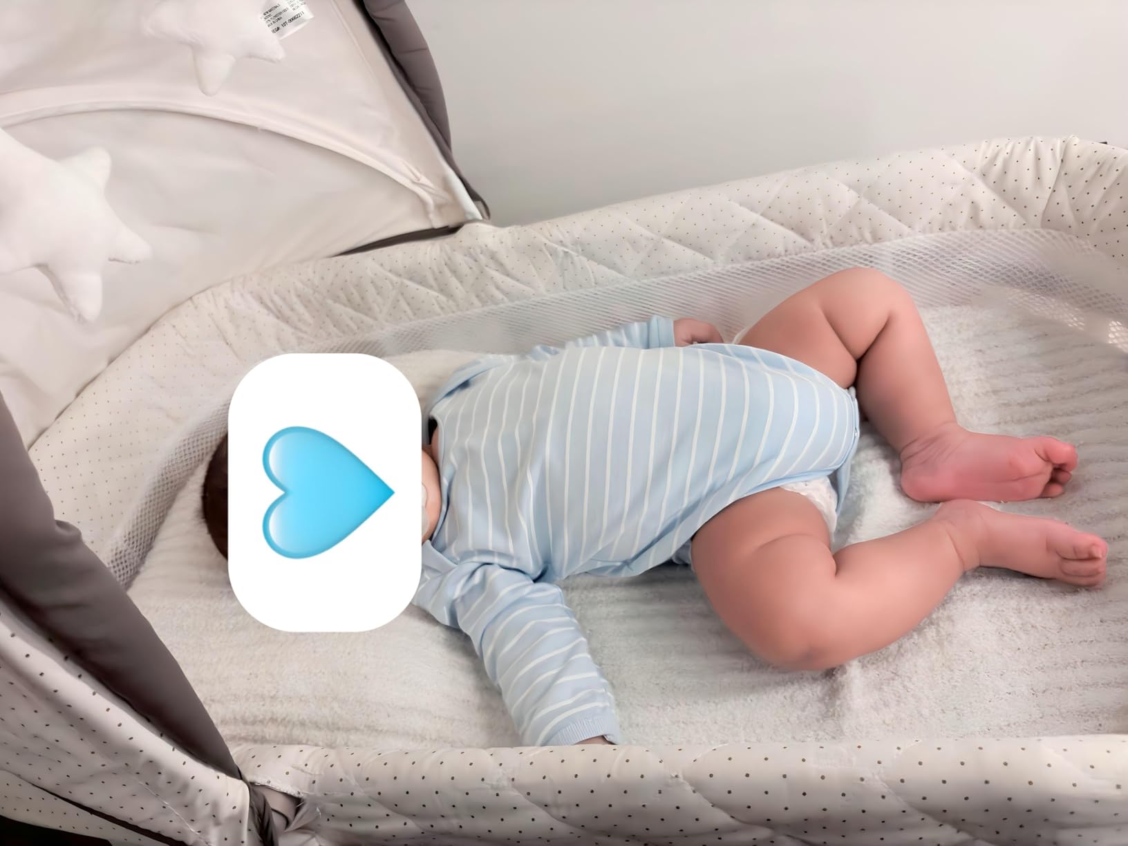 Delta Children Portable Rocking Bassinet for Newborns Bedside Sleeper Crib with Gentle Vibrations, Nightlight, Soothing Music, Adjustable Canopy, Plush Toys, Storage Basket, Baby Essentials customer photo 2