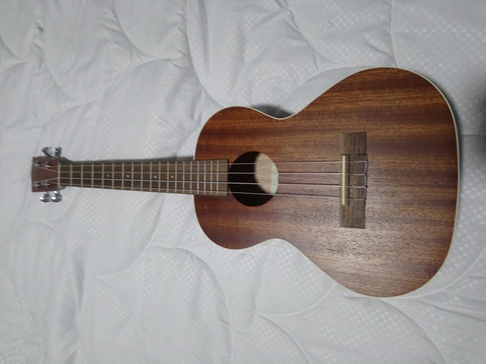 Kala KA-T Mahogany Tenor Ukulele customer photo 1