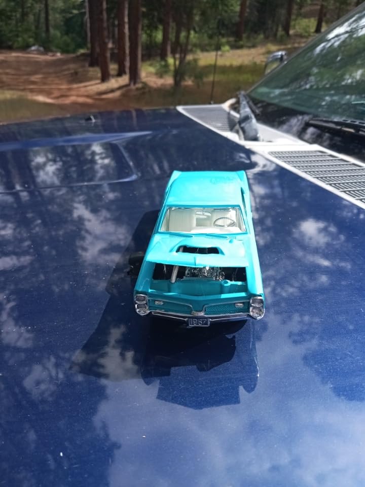 MPC 1:25 Scale Model Kit - 1967 Pontiac GTO - Blue, 85+ Parts - Skill Level 2 customer photo 1