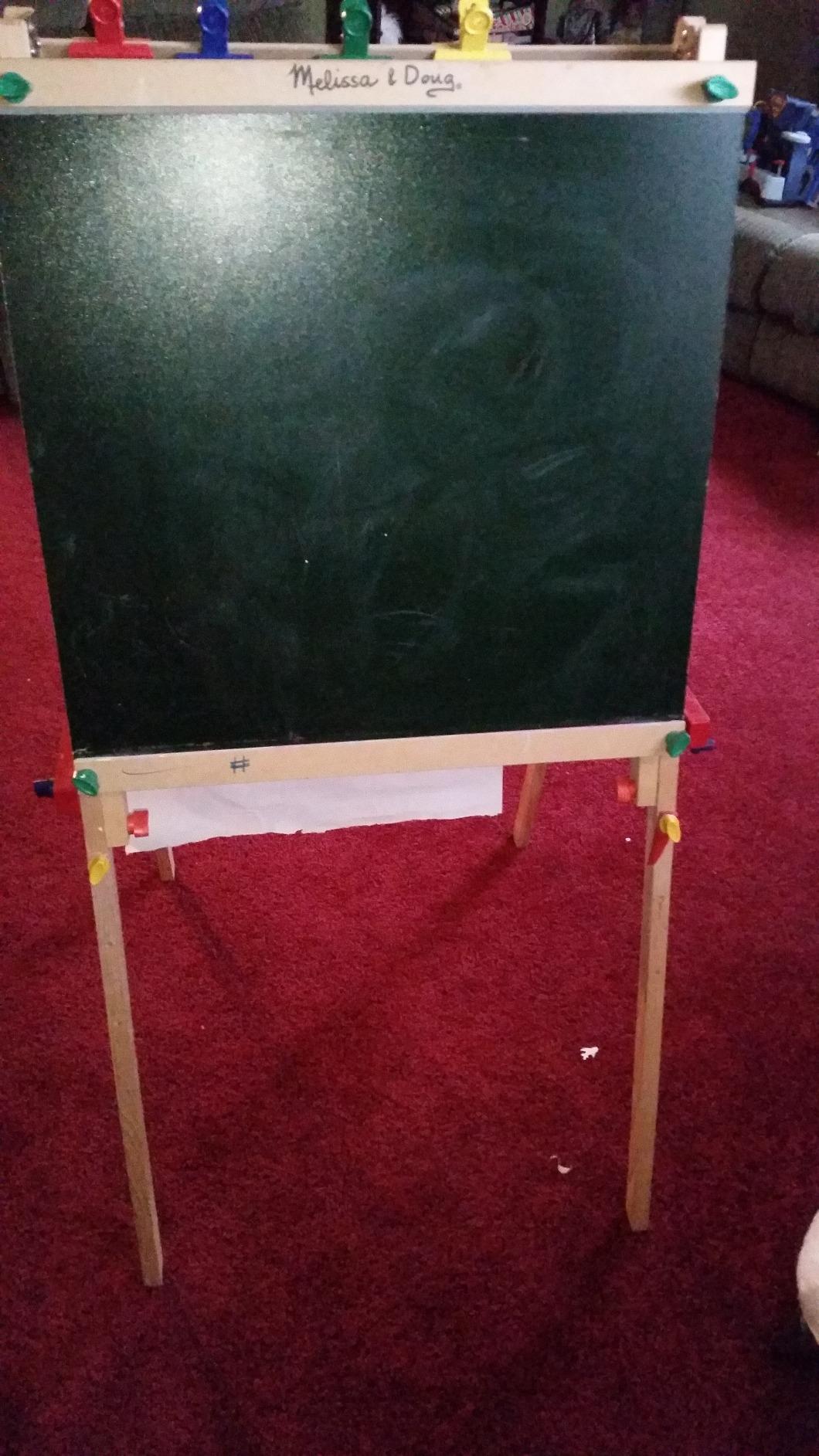 Melissa & Doug Deluxe Wooden Art Easel for Kids with Dry-Erase Board, Chalkboard & Drawing Paper Roller, Folding Double-Sided Toddler Easel, Preschool Learning Toys for Girls & Boys Ages 3+ customer photo 1