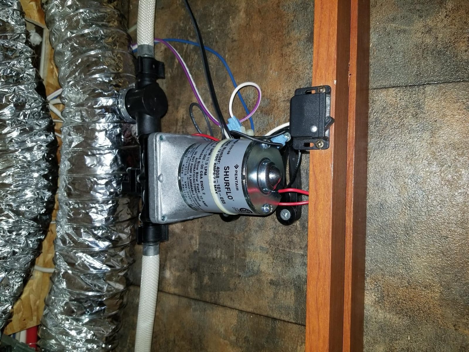PENTAIR SHURFLO Revolution 4008-101-E65 RV Fresh Water Pump 12V 3.0 GPM 55 PSI Quiet Automatic Demand Diaphragm By-Pass Pump customer photo 1