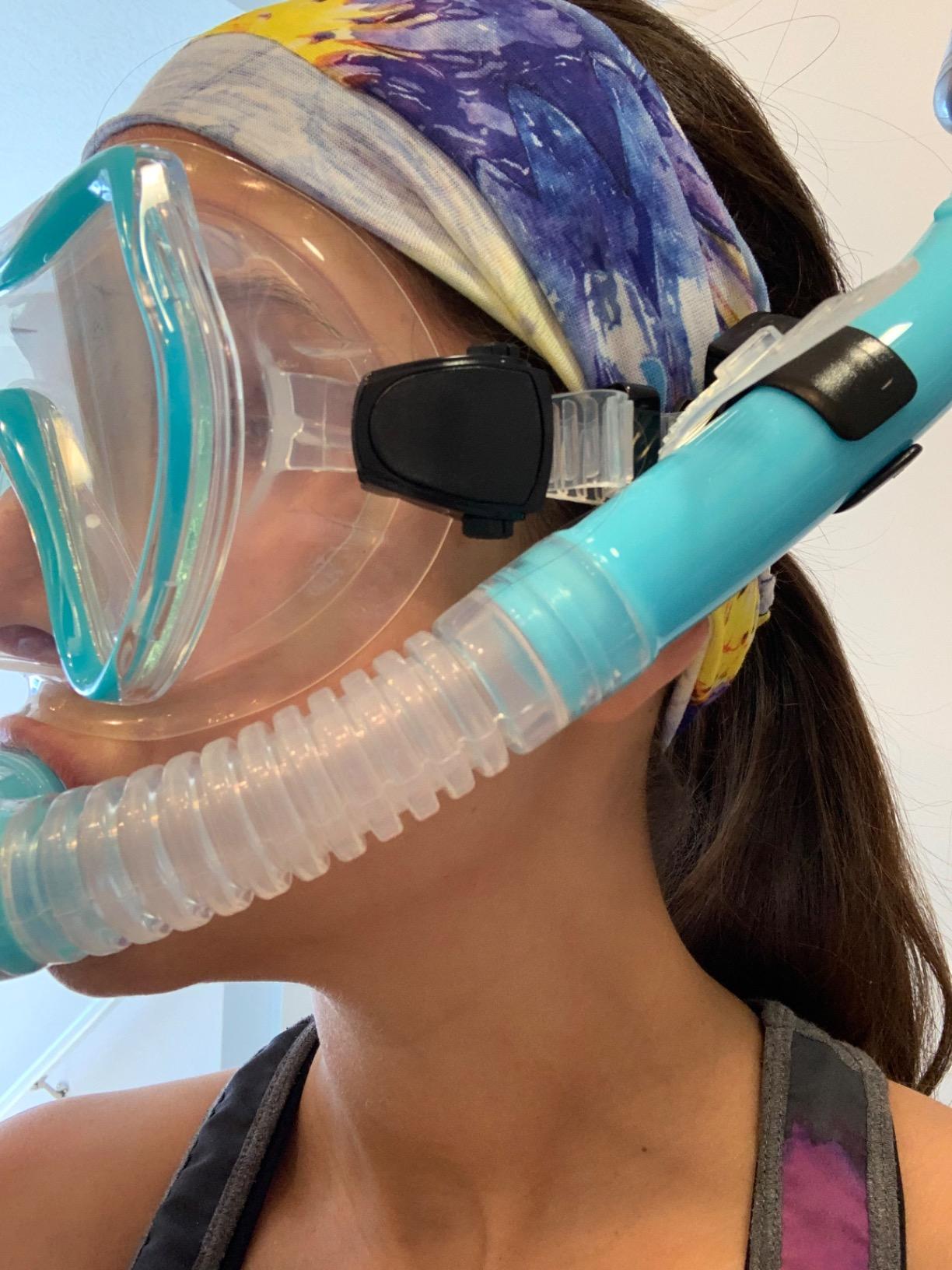 ZEEPORTE Mask Fin Snorkel Set, Travel Size Snorkeling Gear for Adults with Panoramic View Anti-Fog Mask, Trek Fins, Dry Top Snorkel and Gear Bag for Swimming Training, Snorkeling Kit Diving Packages customer photo 2