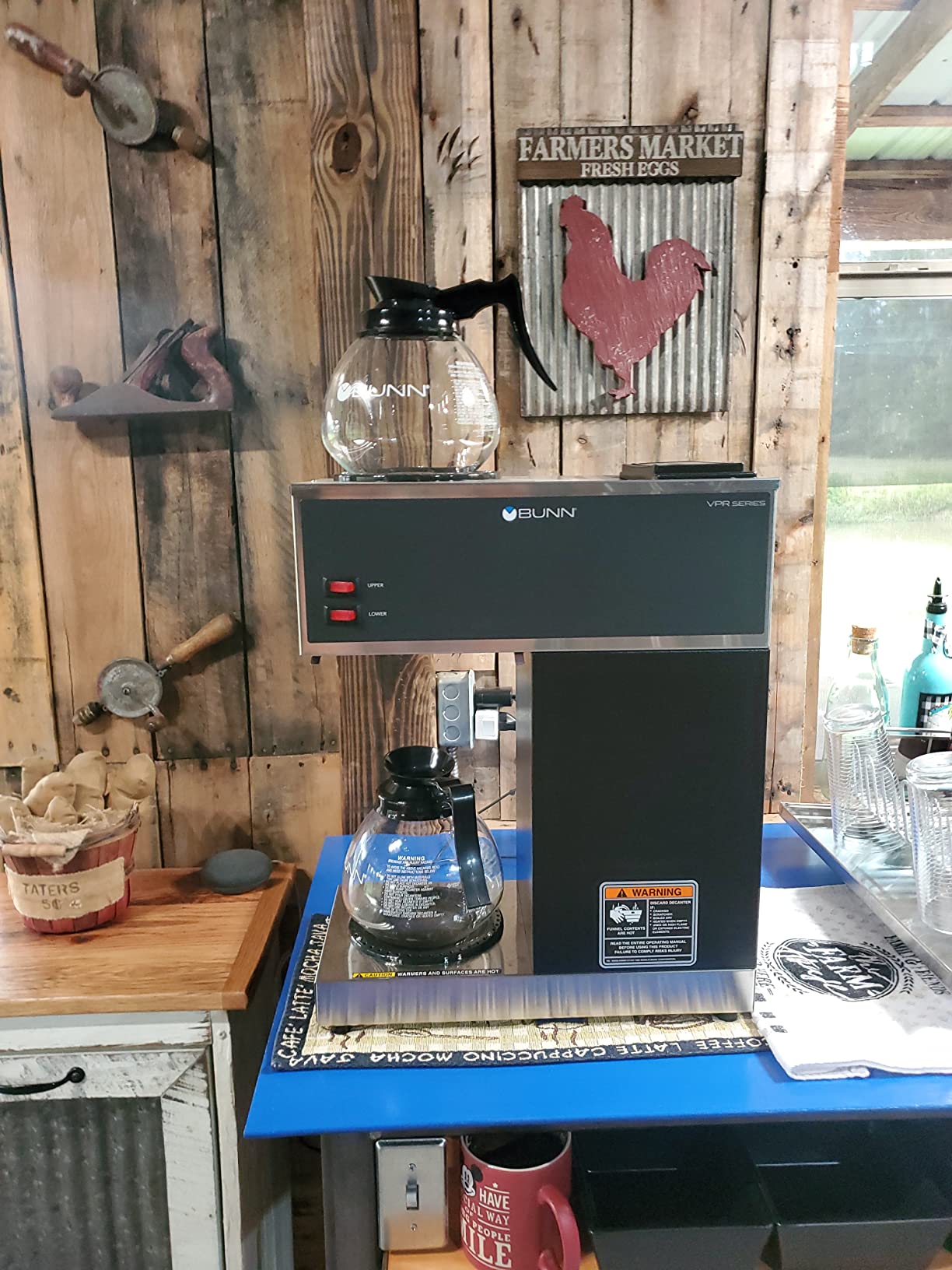BUNN 33200.0015 VPR-2GD 12-Cup Pourover Commercial Coffee Brewer with Upper and Lower Warmers and Two Glass Decanters, Black, Stainless, Standard customer photo 2