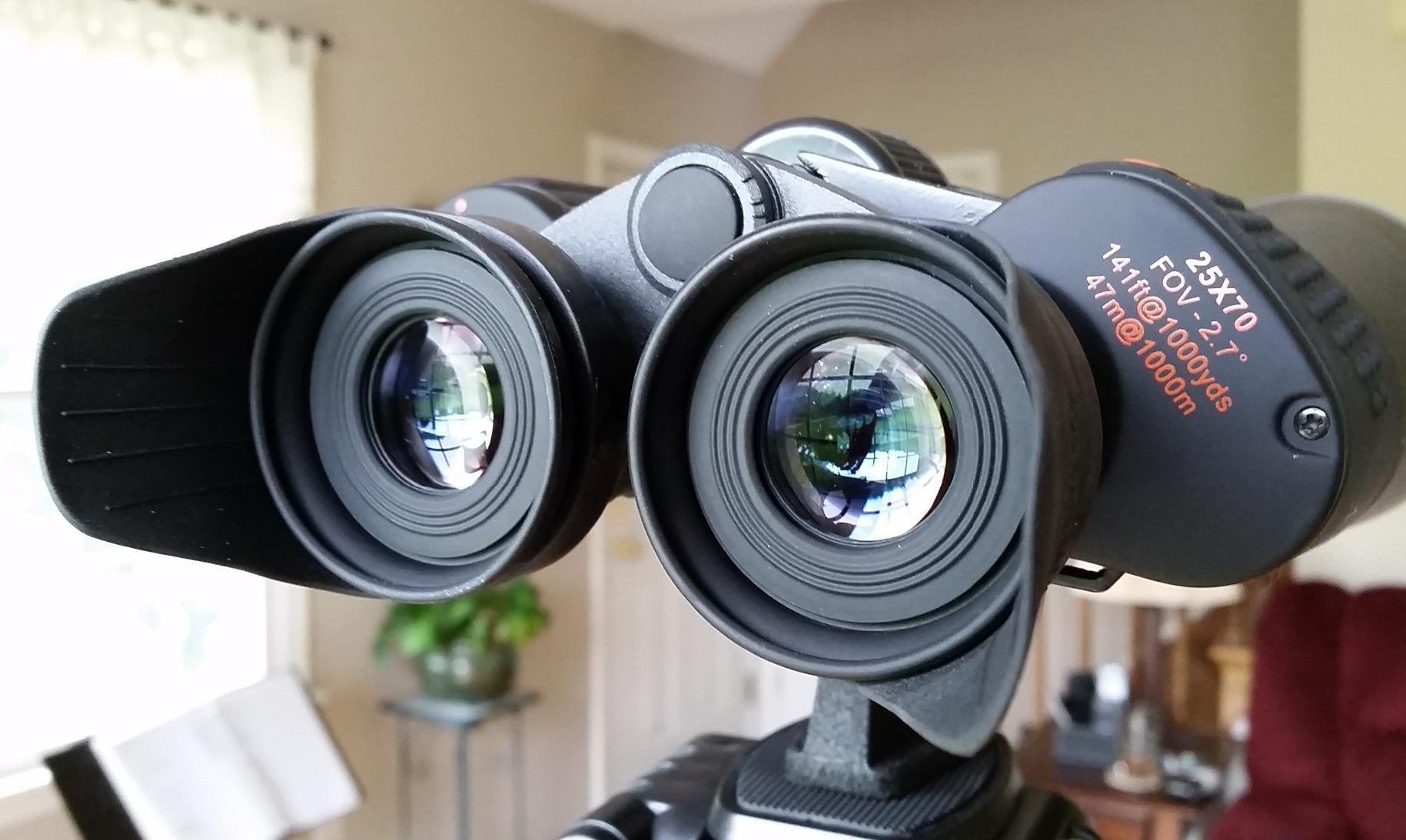 Celestron SkyMaster 25x70 Binoculars for Astronomy, Long-Range & Wildlife | Exceptional Long-Range Detail, Astronomy & Wildlife or Land Viewing, Multi-Coated BaK-4 Optics, Tripod Adapter Included customer photo 1