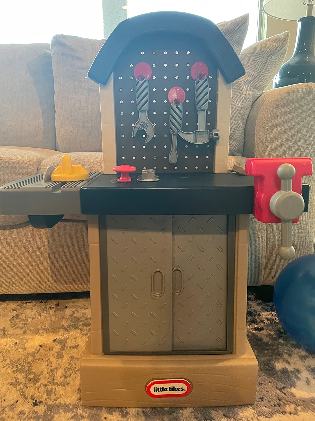 Little Tikes Tough Workshop Beige customer photo 2