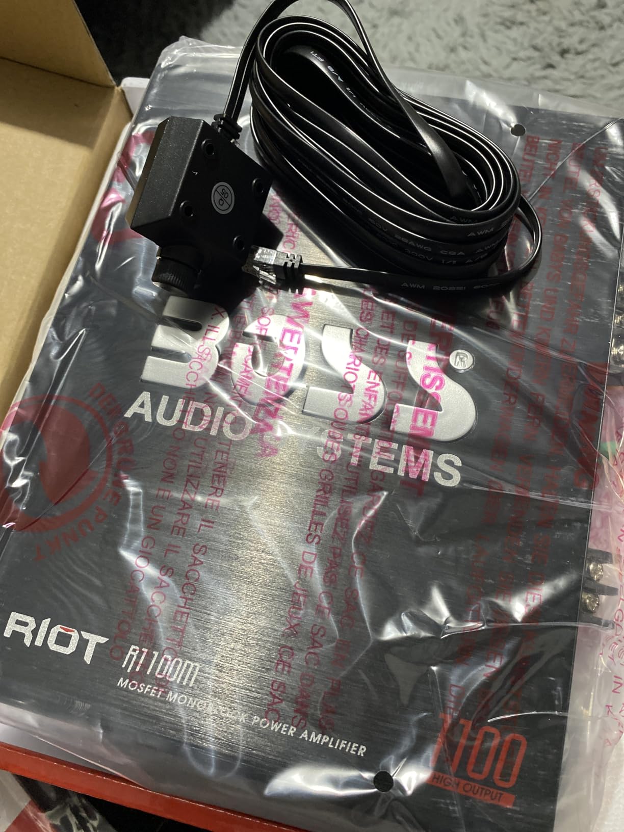 BOSS Audio Systems R1100M 1100 Watt Monoblock Car Amplifier customer photo 2