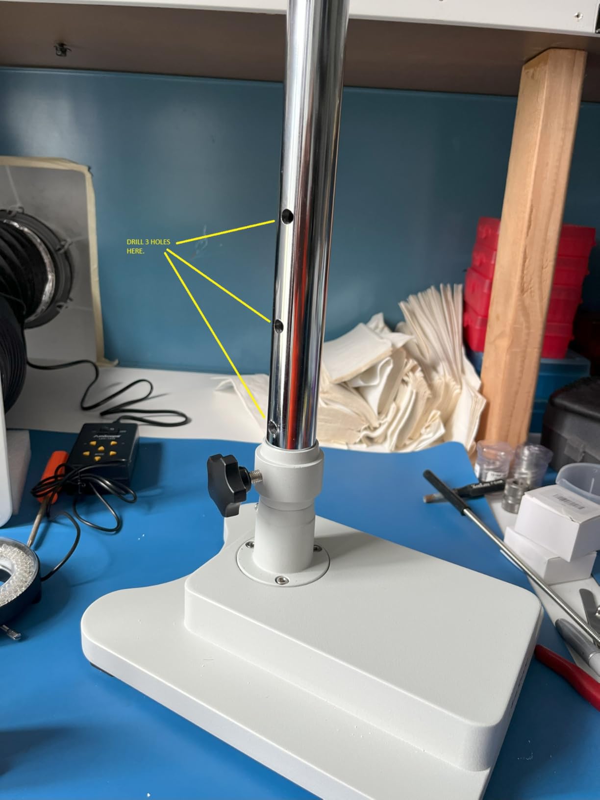 AmScope SM-4TZ-144A Professional Trinocular Stereo Zoom Microscope, WH10x | 3.5X-90X Magnification Range customer photo 1