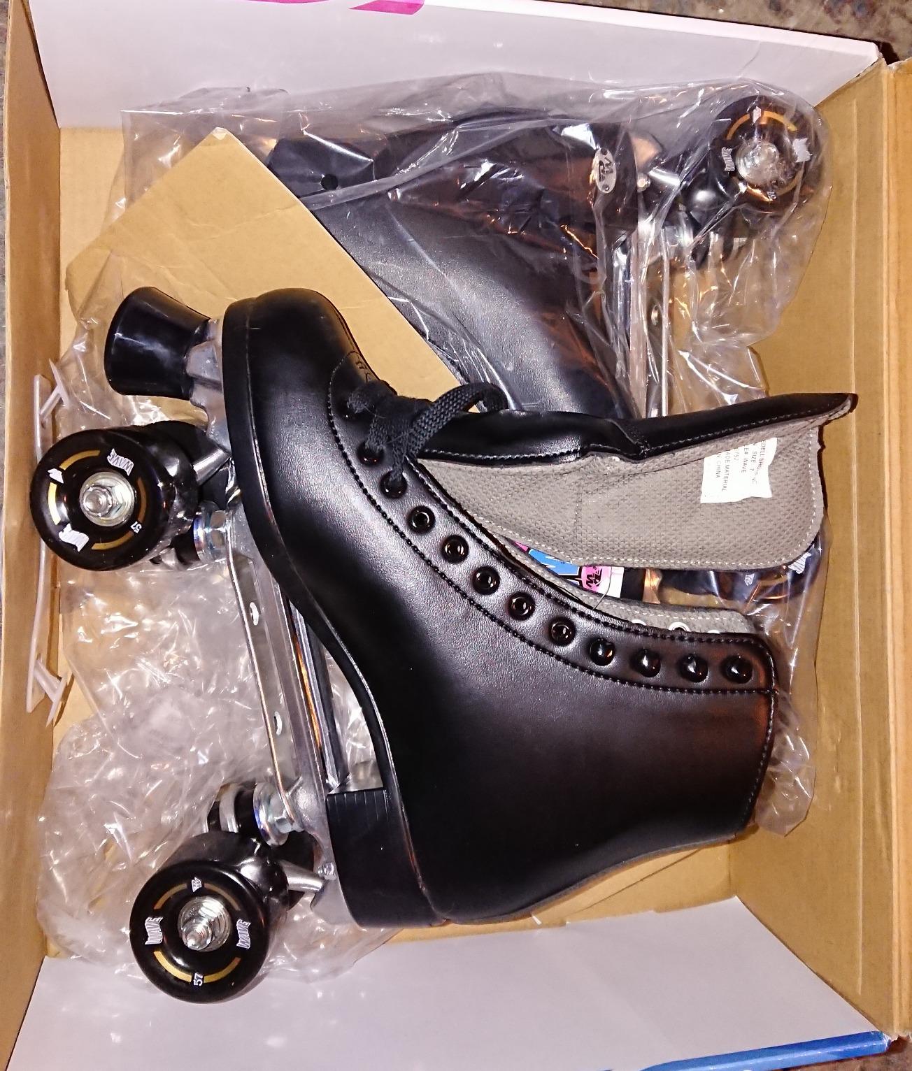 Riedell RW Wave Roller Skates for Men and Women - Durable Recreational Quad Skate with Padded, Precision Fit and High-Rebound Wheels, Roller Skates customer photo 1