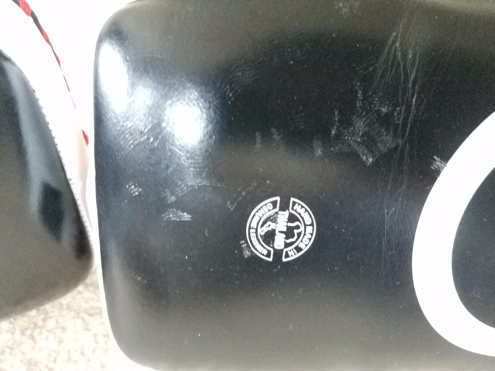 Fairtex Curved Muay Thai Pads, Kickboxing Punching Kicking Striking Shield customer photo 1