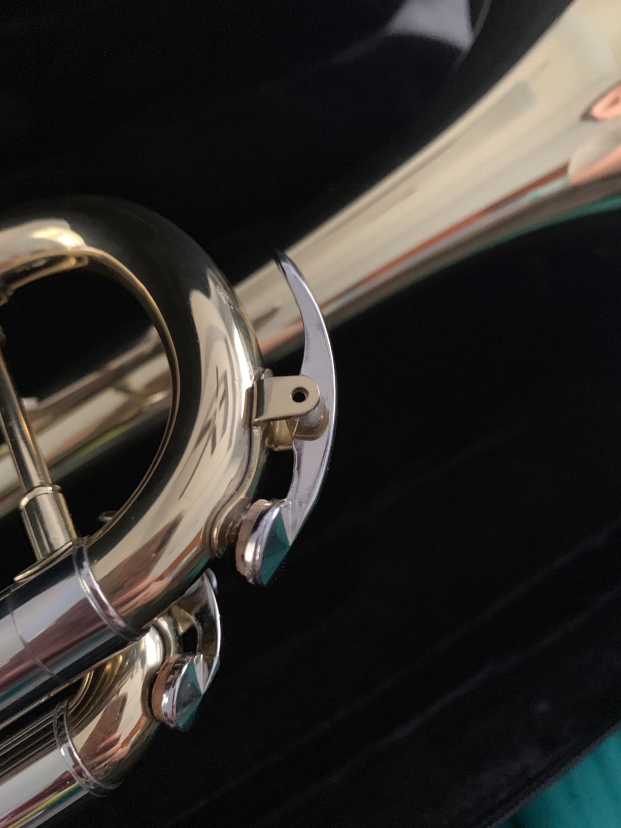Jean Paul TR-330 Student Bb Trumpet, Two-Piece Yellow Brass Bell, Stainless Steel Valves, U.S. Play-Tested, Gold Lacquer Finish, 7C Mouthpiece and Semi-Hard Case Included customer photo 1