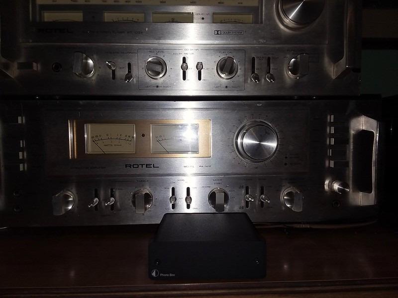 Pro-Ject Phono Box DC MM/MC Phono Preamp with Line Output (Silver) customer photo 1