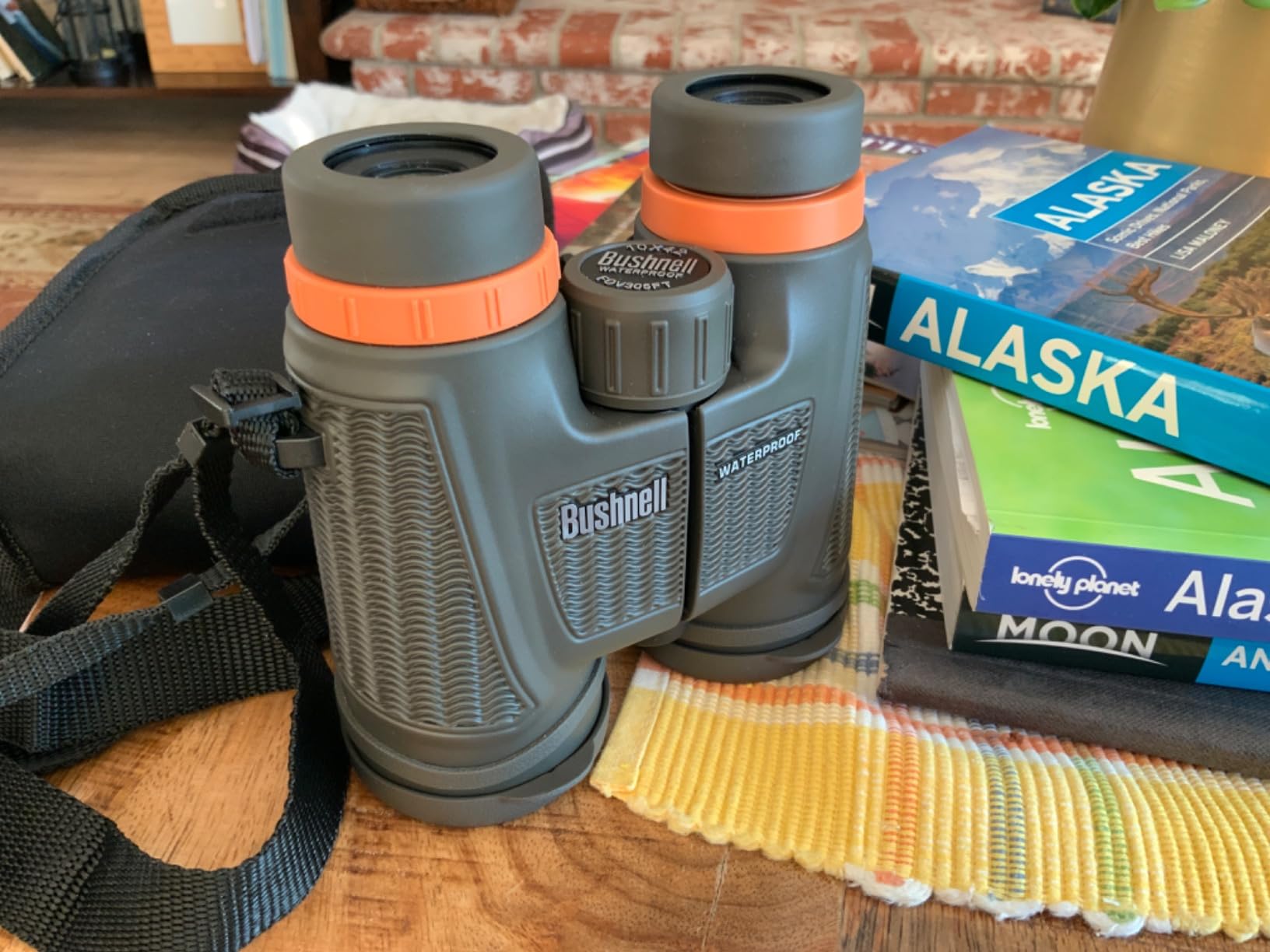 Bushnell H2O Xtreme 10x42 Waterproof Binoculars | Fully Multi-Coated Lenses, Anti-Fog, Optics for Hunting, Birdwatching, Fishing, Boating & Travel customer photo 2