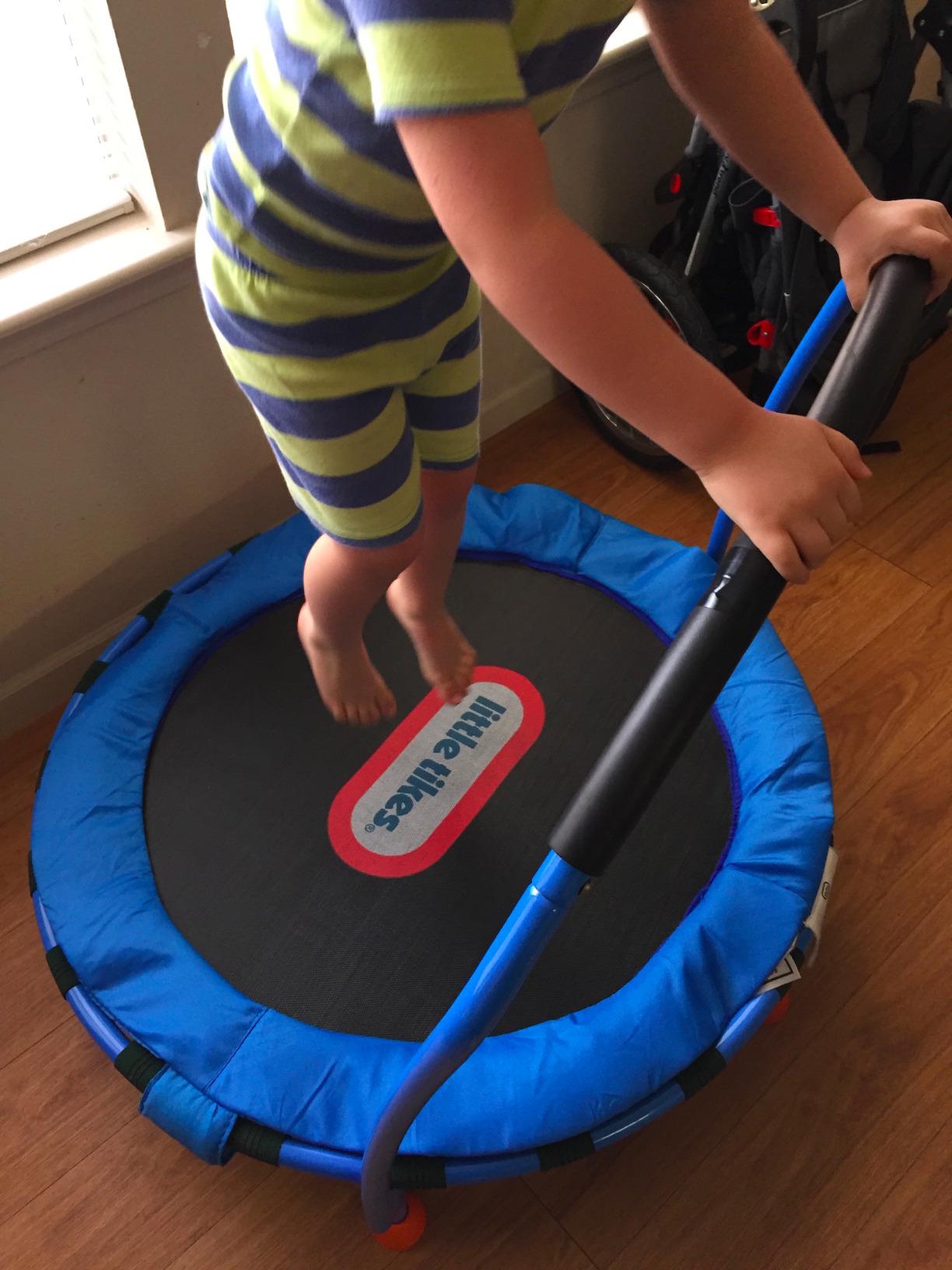 Little Tikes 3' Trampoline – (Amazon Exclusive) customer photo 1