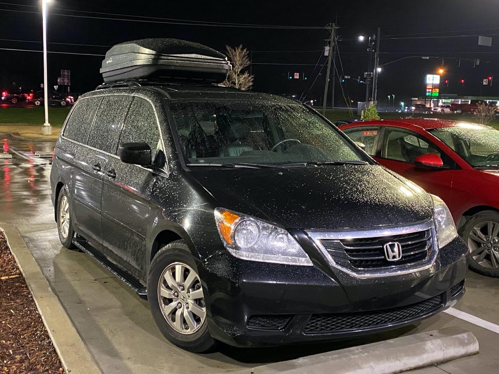 SportRack Vista XL Rear Opening Cargo Box, Black customer photo 1