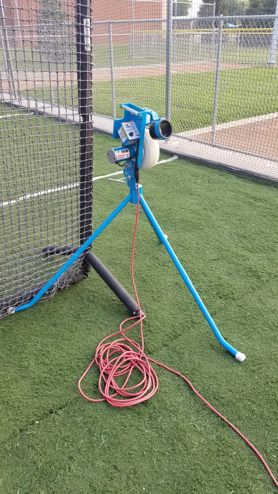 JUGS PS50 Baseball and Softball Pitching Machine - The Introductory-Level Pitching Machine That Throws up to 50 mph. Throws Both Baseballs and softballs. customer photo 2
