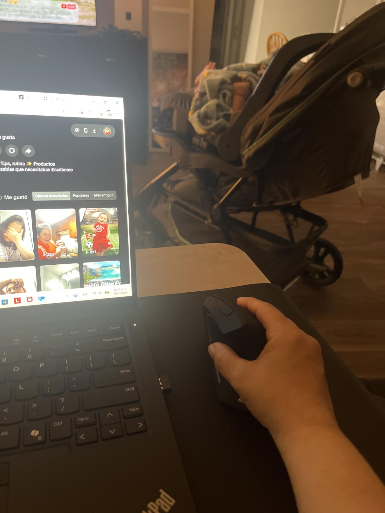 Anker 2.4G Wireless Ergonomic Mouse, Right Hand Vertical Mouse USB Receiver customer photo 1