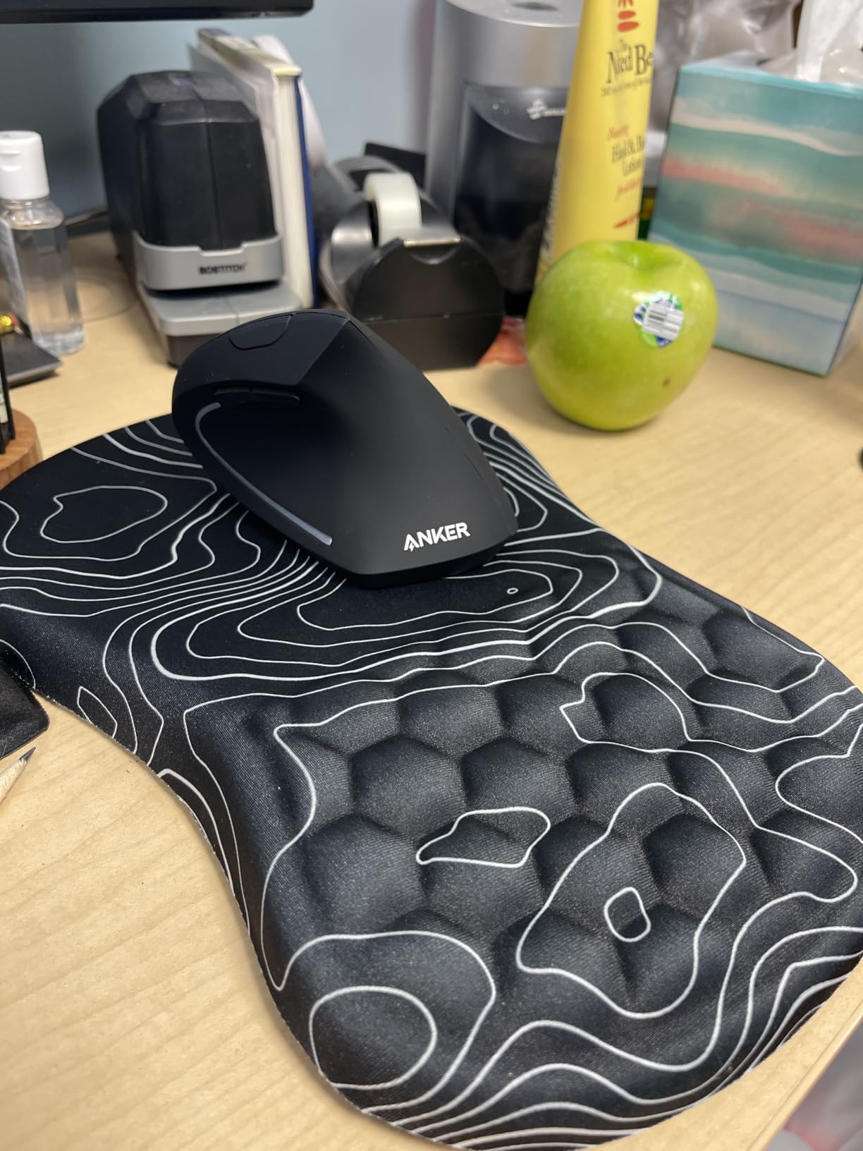 Anker 2.4G Wireless Ergonomic Mouse, Right Hand Vertical Mouse USB Receiver customer photo 2