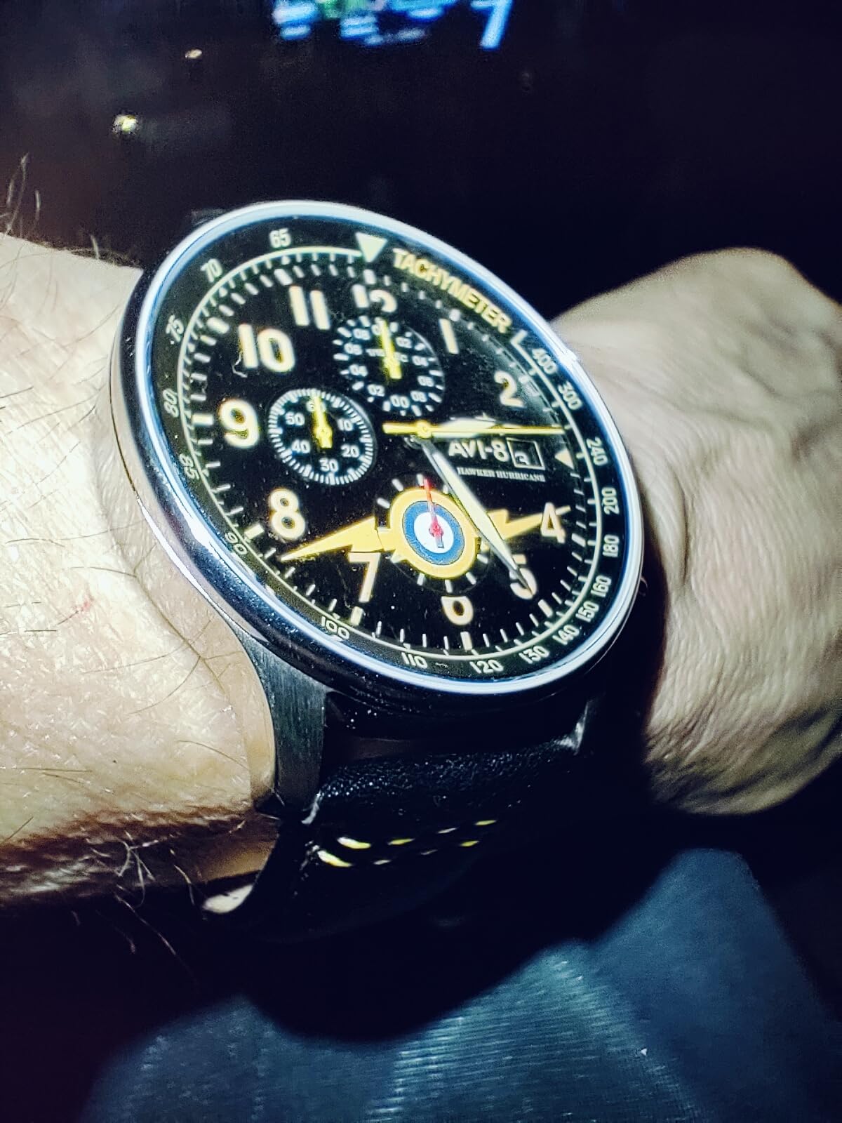 AVI-8 Hawker Hurricane Men's Pilot Watch - Classic Chronograph, Japanese Quartz Movement, Stainless Steel Case, Leather Strap, AV-4011 customer photo 1