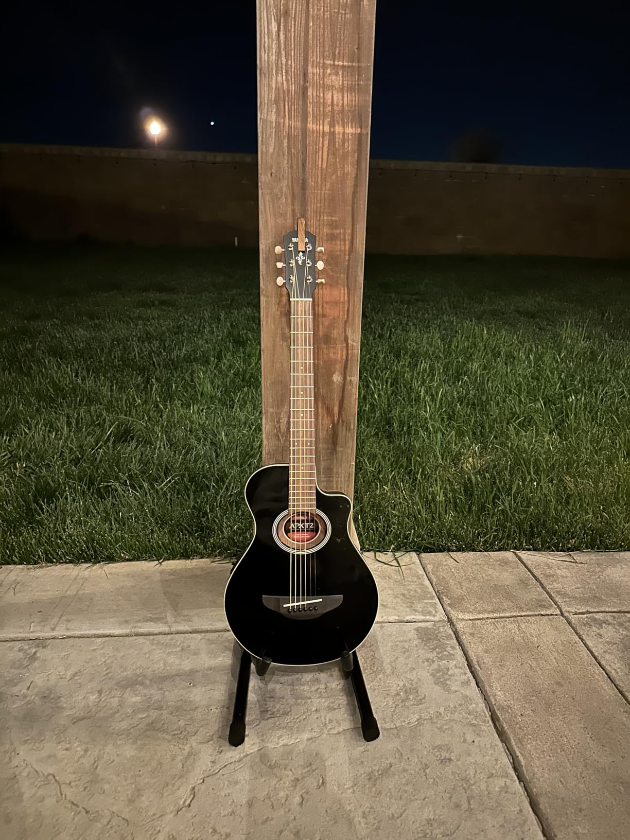 Yamaha APXT2 3/4-Size Acoustic-Electric Guitar - Black customer photo 2