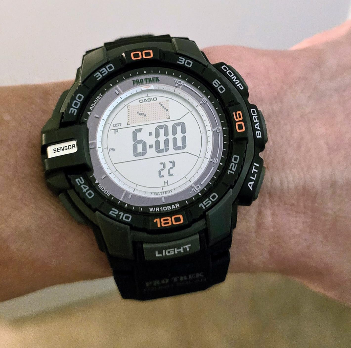 Casio Men's Pro Trek PRG-270-1 Tough Solar Triple Sensor Multifunction Digital Sport Watch customer photo 1