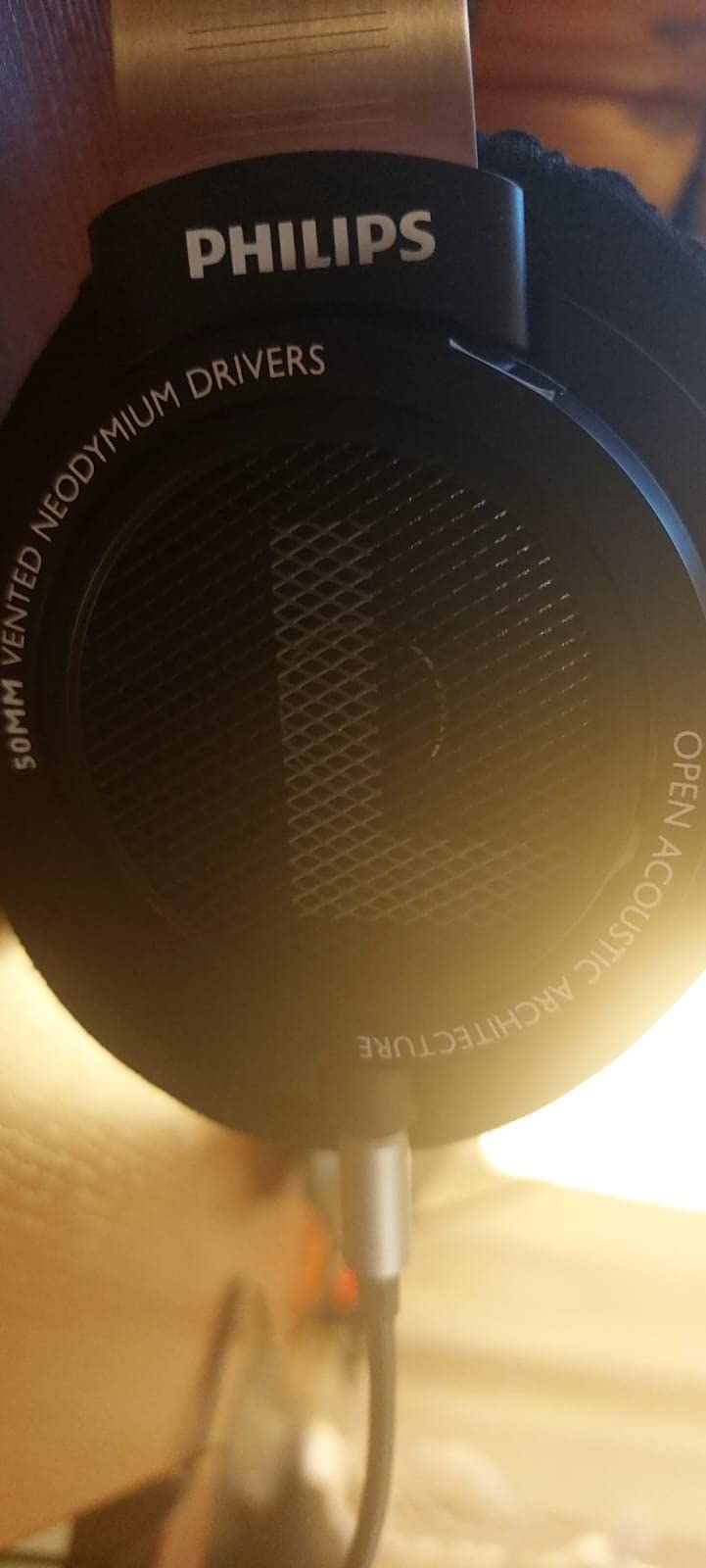 Philips Audio SHP9500 HiFi Precision Stereo Over-Ear Headphones (Black) customer photo 2