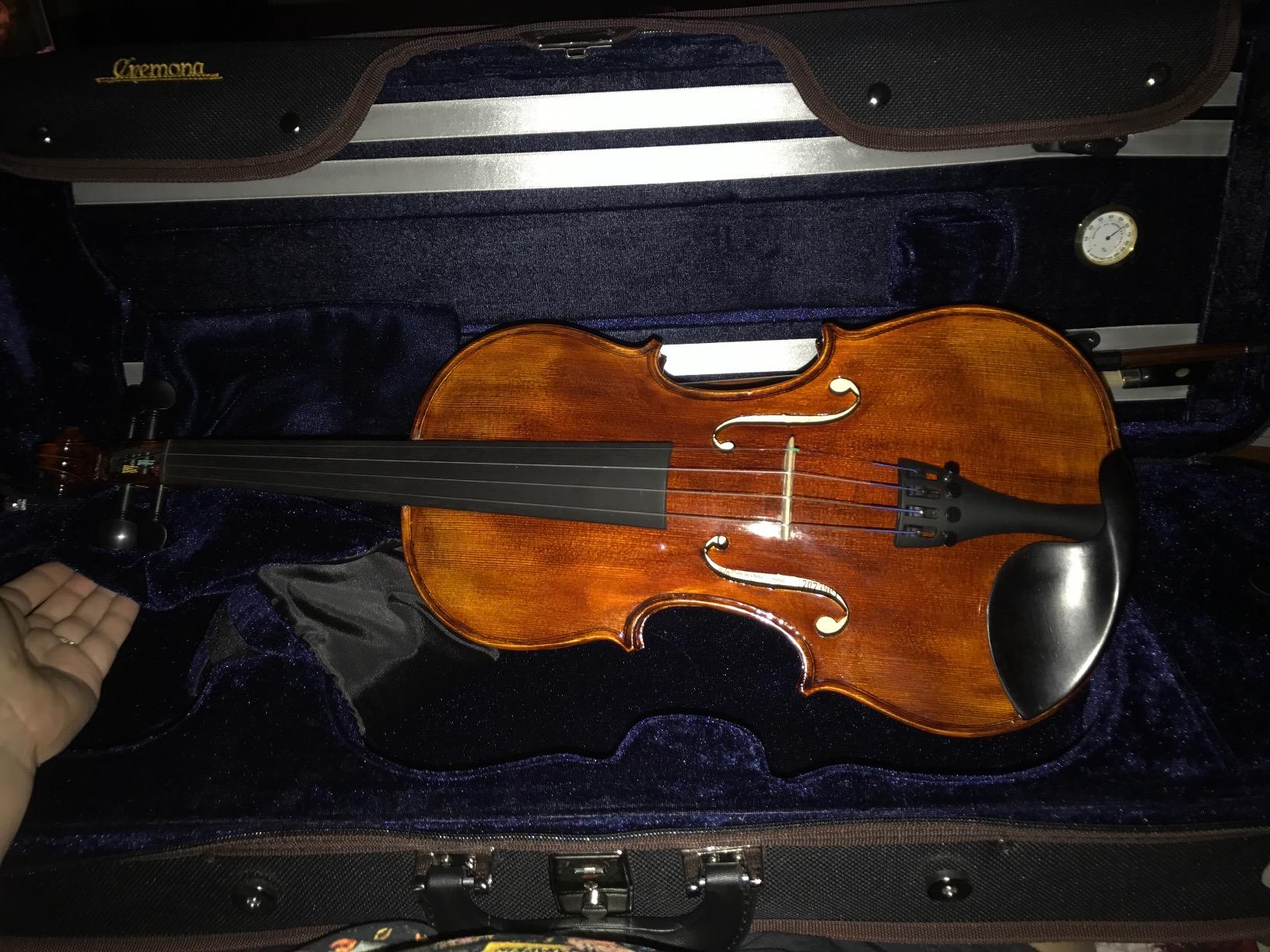 Cremona SV-500 4/4 Premier Artist Violin Outfit - Full Size Student & Professional Violin with Solid Spruce Top, Maple Back, Ebony Fittings, Case & Bow customer photo 2