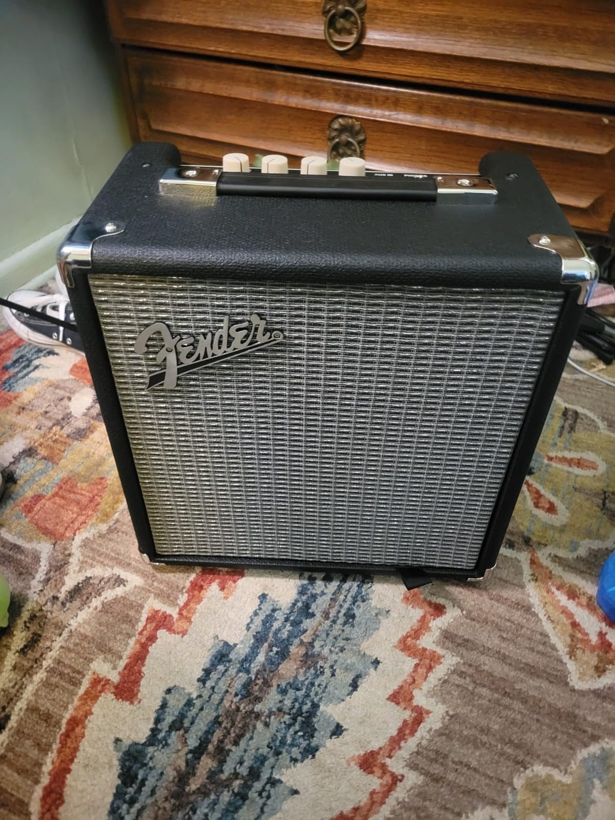 Fender Rumble 15 V3 Bass Guitar Amplifier, 15-Watt Combo Amp with 8