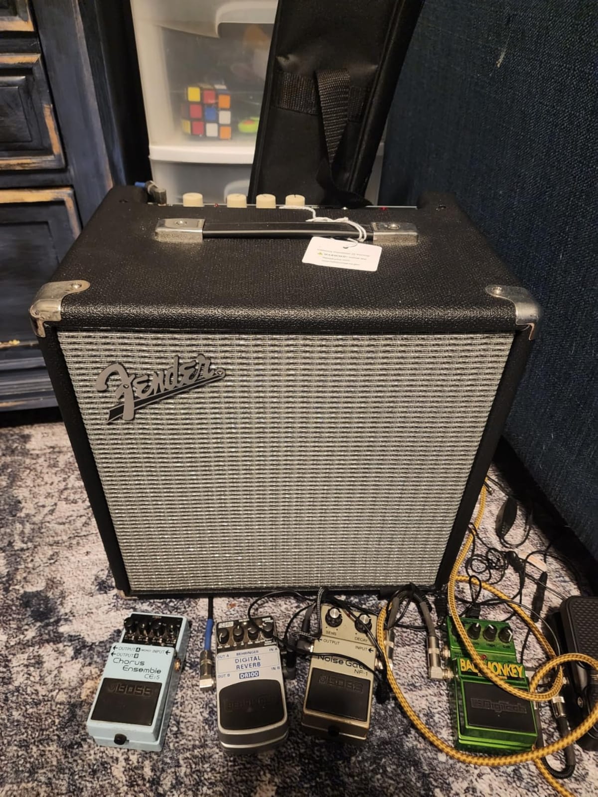 Fender Rumble 25 V3 Bass Guitar Amplifier, 25-Watt Combo Amp with 8