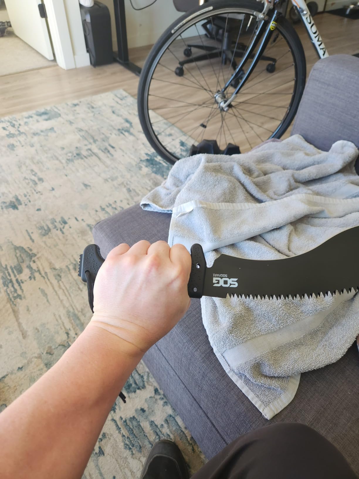 SOG Sogfari Kukri 13