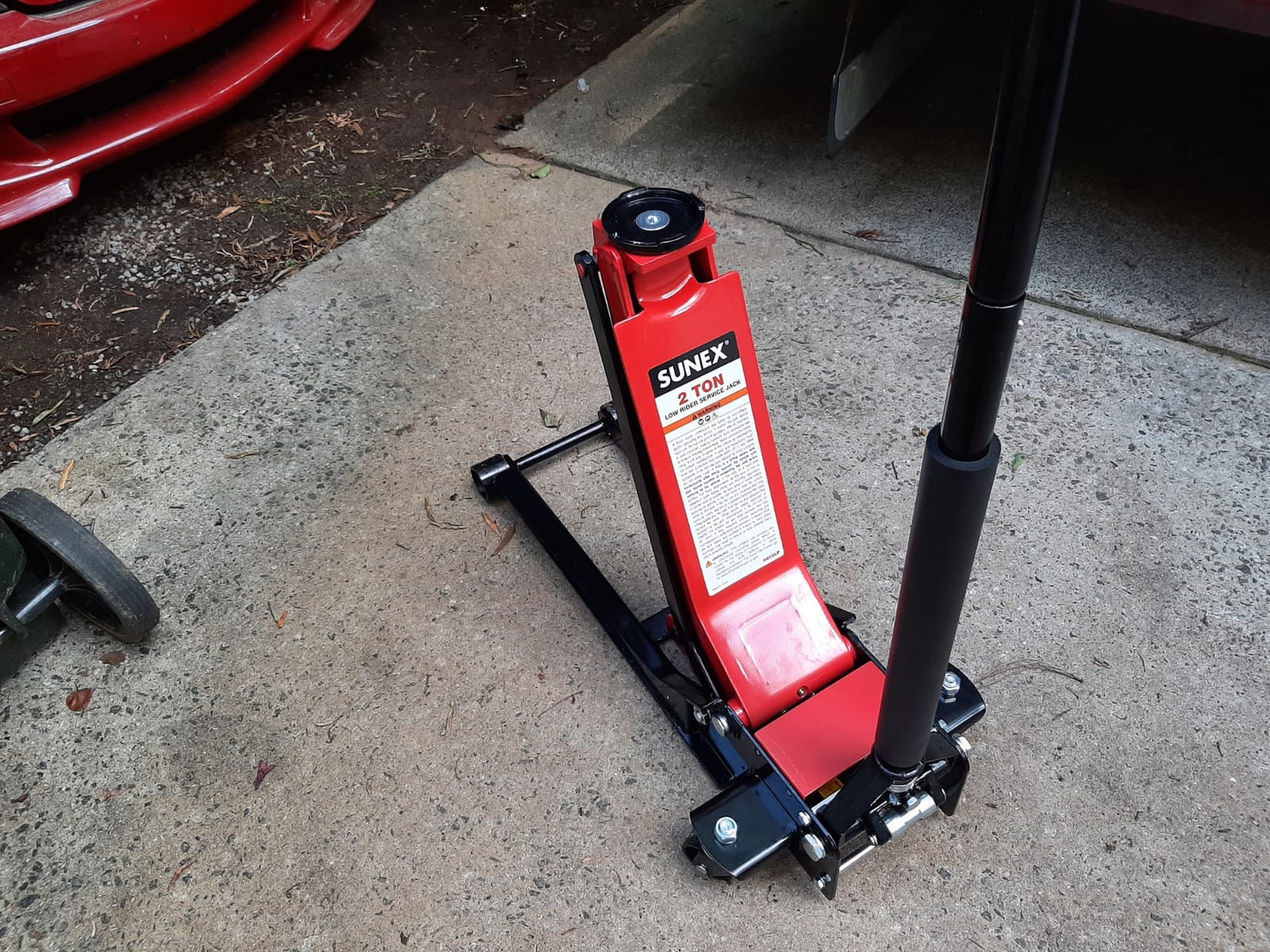 SUNEX TOOLS 6602LP 2 Ton Low Rider Steel Service Jack customer photo 2