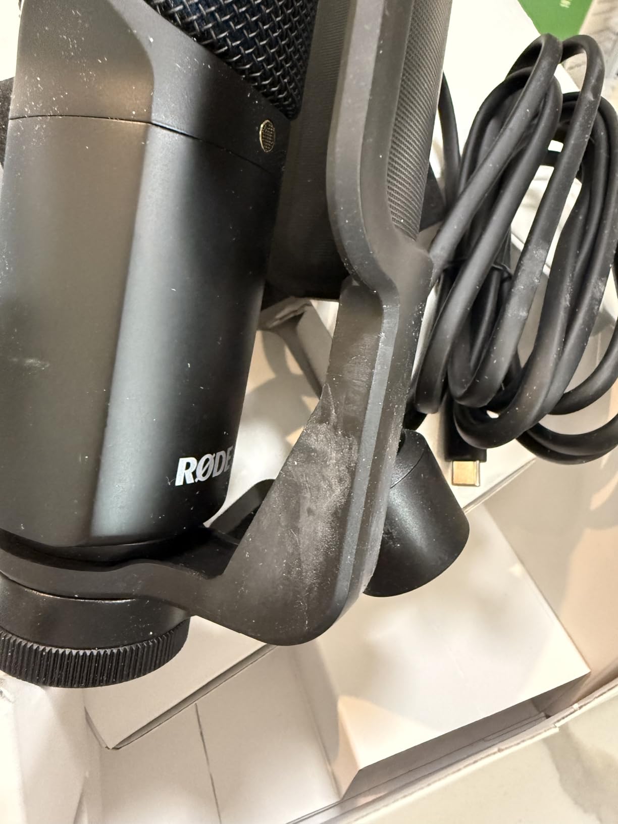 Rode NT-USB+ Professional-Grade USB Condenser Microphone For Recording Studio Quality Audio Directly To A Computer Or Mobile Device customer photo 2