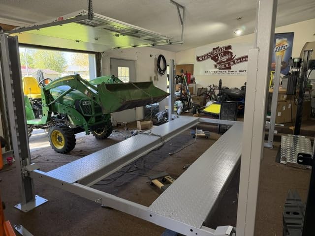 TRIUMPH NSS-8 8000Lbs 4 Post Storage Service Car Auto Lift Truck Hoist customer photo 1