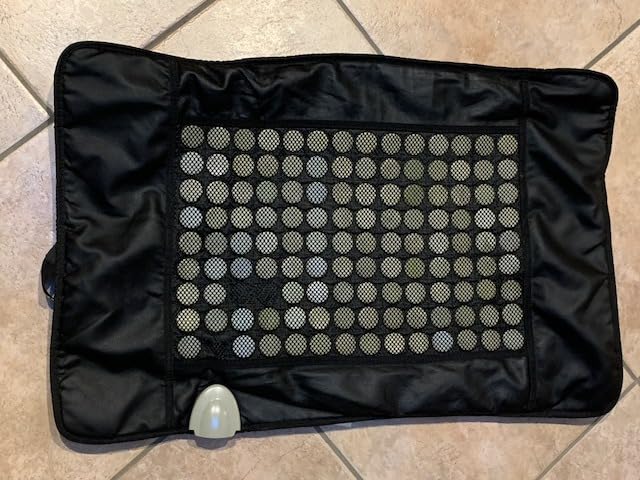 UTK Far Infrared Heating Pad for Back Pain, 126 Pure Jade, Large 21x31 in | 126 Natural Jade Stones, Up to 159°F, FSA-HSA Eligible customer photo 2