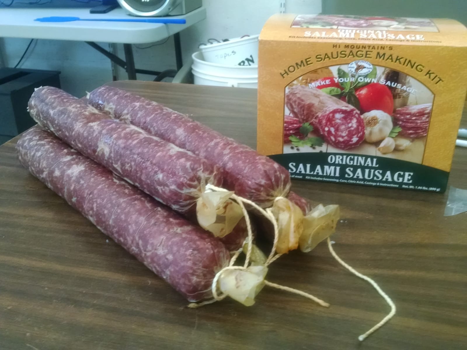 Hi Mountain SALAMI Seasoning Kit | Complete Salami-making kit with seasoning, cure & 10 casings. Beef, pork, venison, deer, elk & wild game. Makes up to 18 lbs customer photo 2
