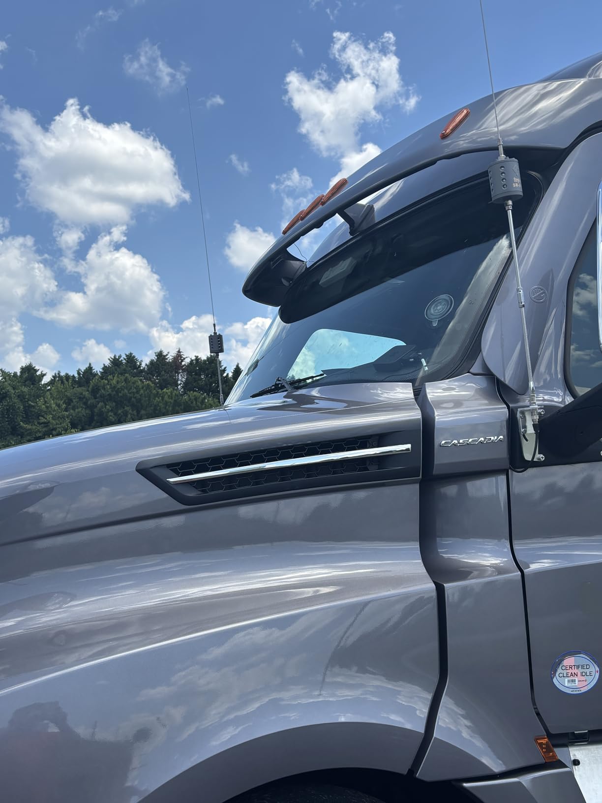 Stryker SR-2K Center Load Trucker CB Antenna customer photo 2