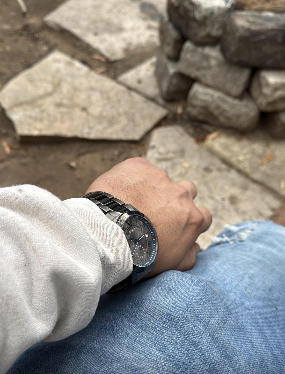 Guess Men's Analog Dress Watch| Stainless Steel Case| 50M Water Resistance customer photo 1