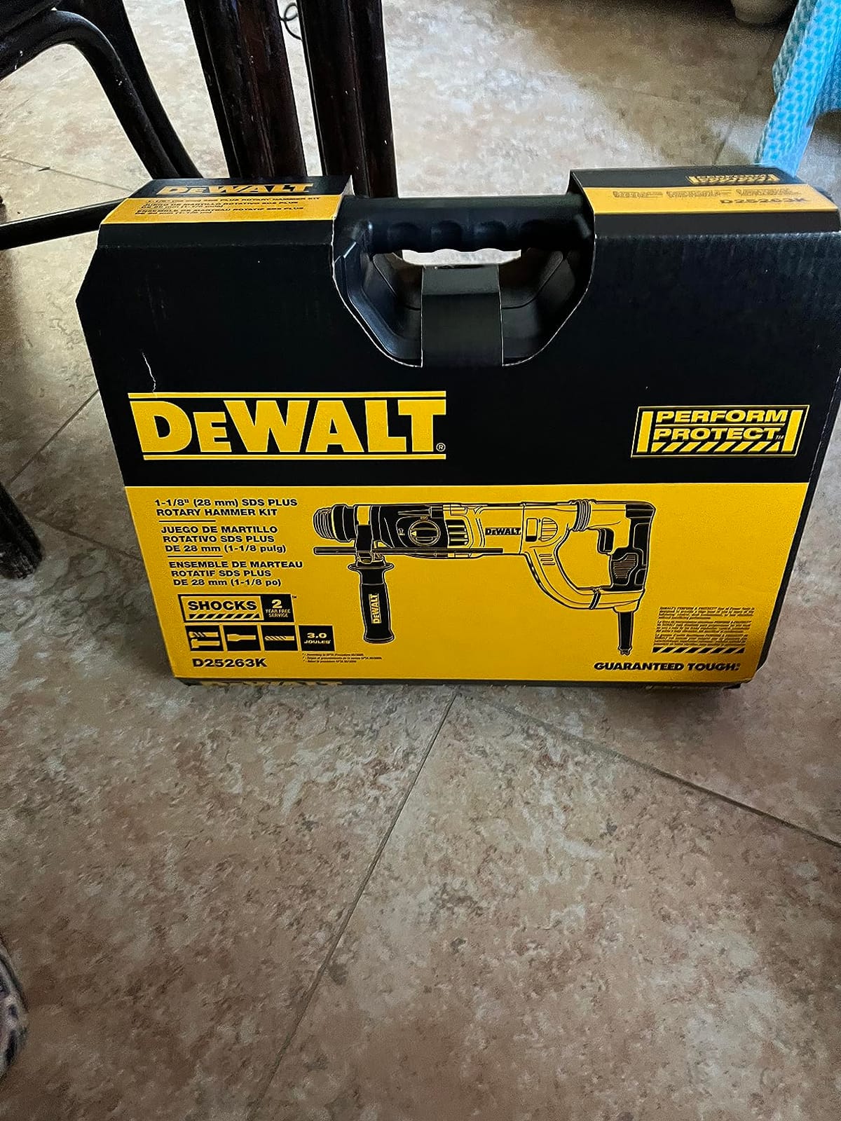 DEWALT SDS Rotary Hammer Drill, Vibration Control Shocks, 115 Volts, Corded (D25263K) customer photo 2