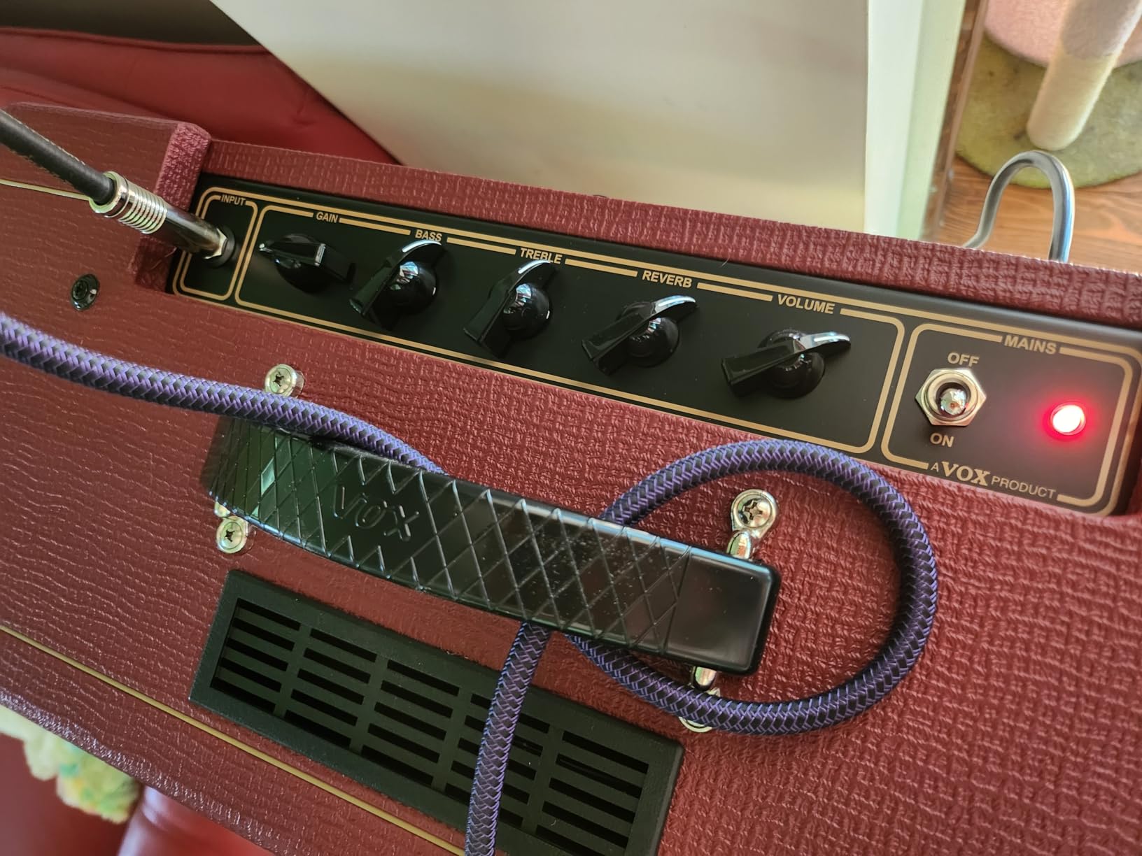 Vox AC10C1 10W 1x10 Tube Guitar Combo Amp with Celestion VX10 | 10W All-Tube Combo, 1x10 Celestion VX10 Speaker, 2x12ax7 and 2xel84 Tubes, Gain and Bass and Treble and Reverb and Master customer photo 1