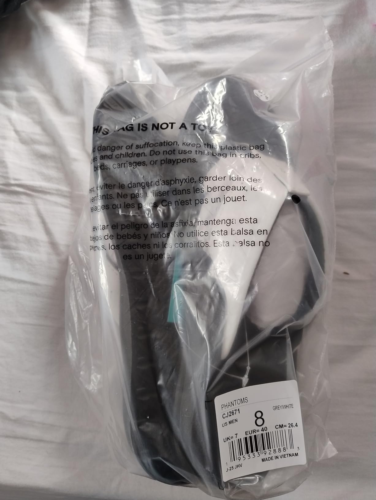 REEF Men's Phantoms Flip Flops customer photo 1