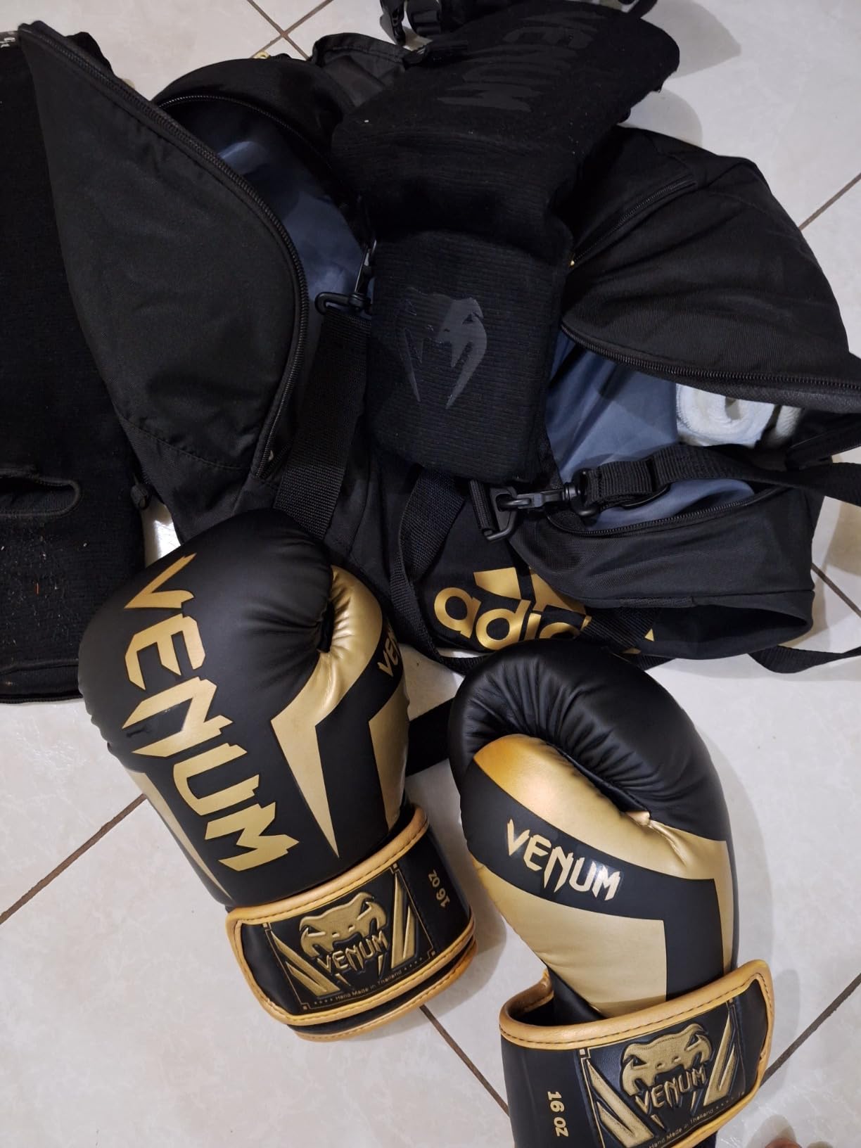 Venum Elite Boxing Gloves customer photo 1