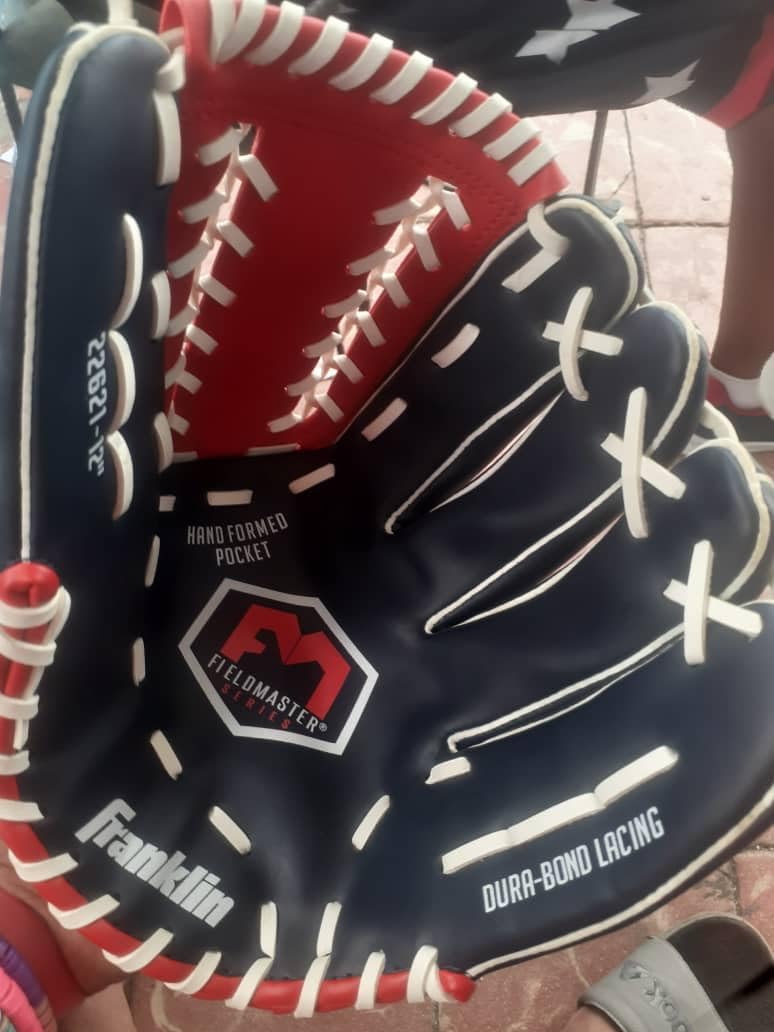 Franklin Sports Field Master Baseball Glove customer photo 1