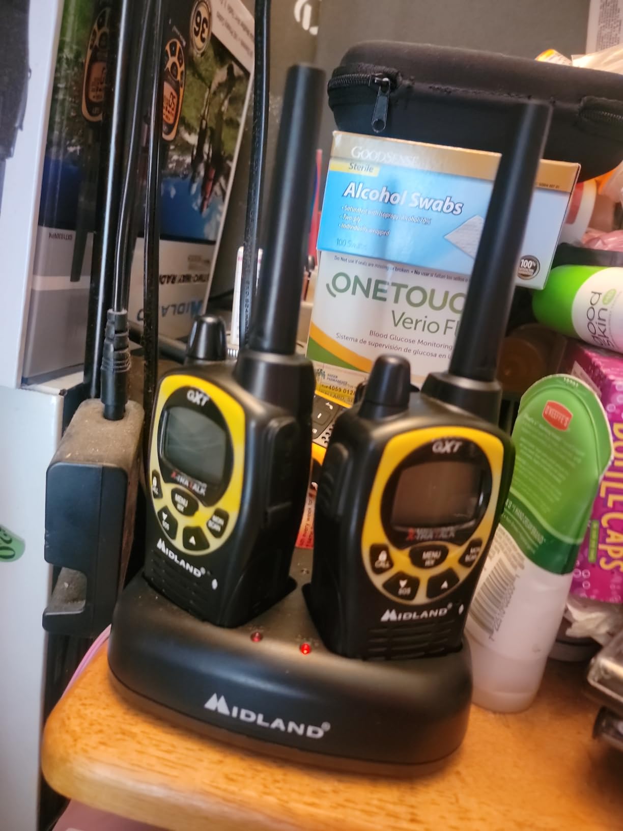 Midland GXT1030VP4 GMRS Two-Way Radio (50-Channel, Long Range, 142 Privacy Codes, SOS, NOAA, Rechargeable, 2-Pack) customer photo 2