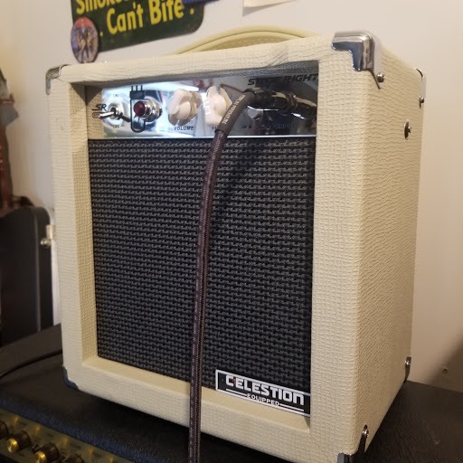 Monoprice 1x8 Guitar Combo Tube Amplifier with Celestion Super 8 Inch Speaker - Tan / Beige 5-Watt, 12AX7 Preamp, For All Electric Guitars - Stage Right Series customer photo 2