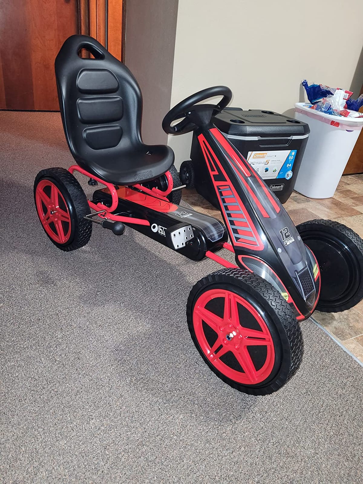Hauck Hurricane Pedal Go-Kart Sporty Graphics Race Design with Large 12
