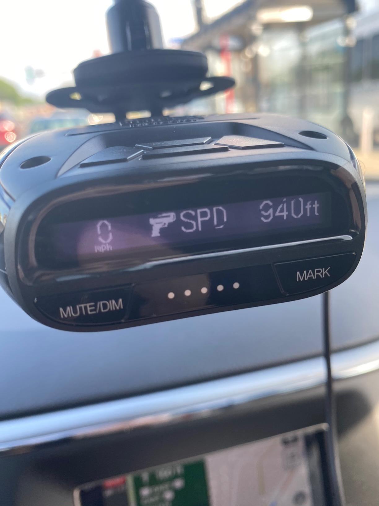 Uniden DFR7 Super Long Range Wide Band Laser/Radar Detector, Built-in GPS w/Mute Memory, Voice Alerts, Red Light & Speed Camera Alerts, OLED Display, Black customer photo 2