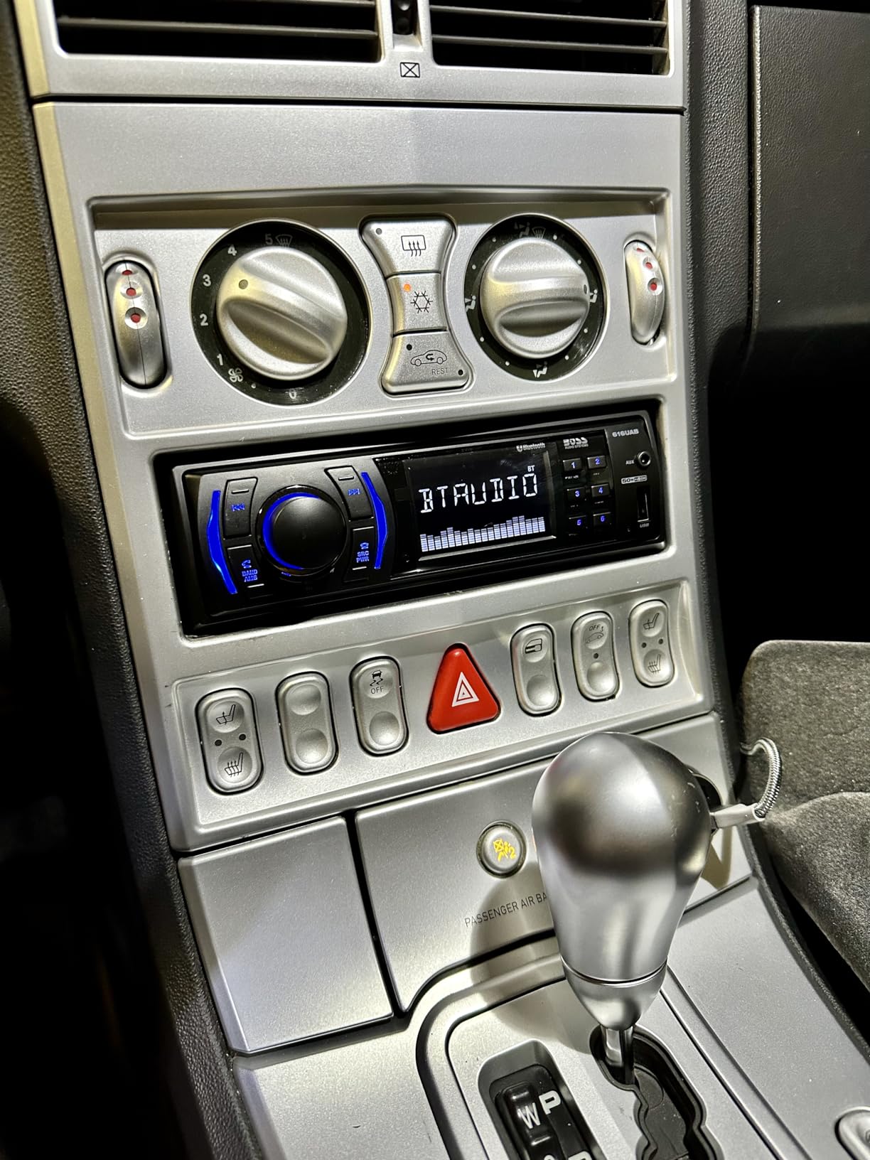 BOSS Audio Systems 616UAB Single DIN Bluetooth Car Stereo, AUX Input, USB customer photo 2